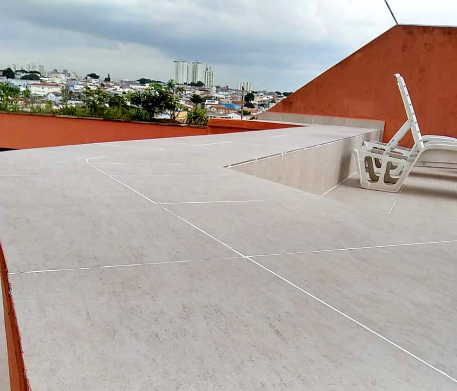 Vila Formosa - SP: Impermeabilização de Piso com manta asfáltica e colocação de porcelanato 