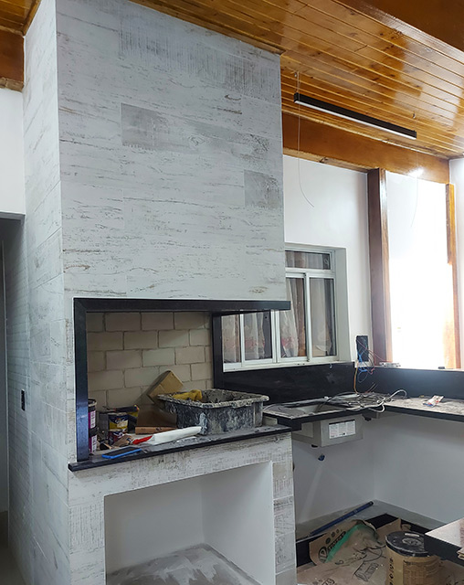 Churrasqueira: Condomínio Granja Viana